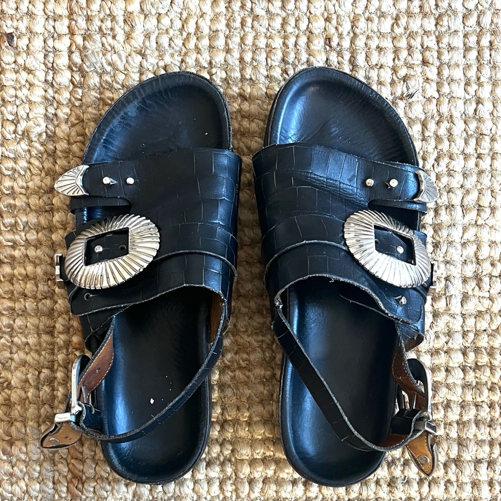 Toga Pulla
Embossed Leather Slingback Sandals
Women's Size: 8 | IT 39